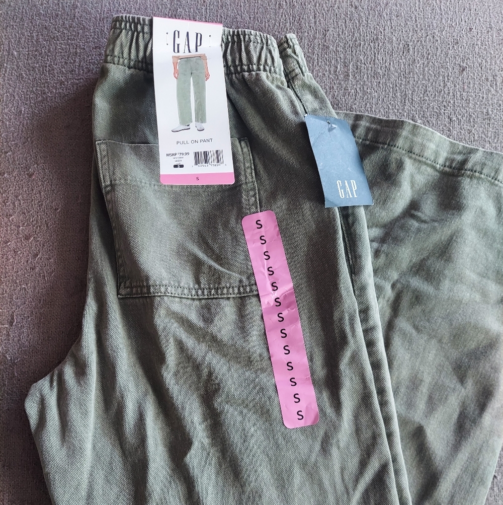 GAP Sage Green Casual Pants
